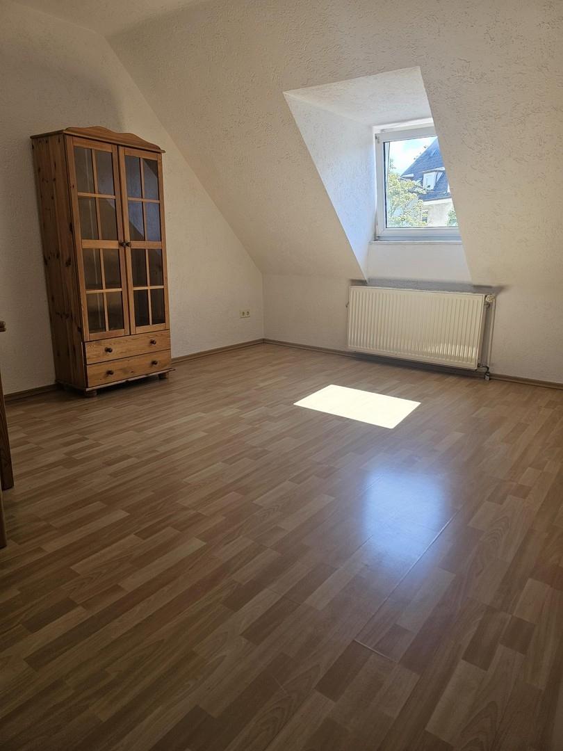 Wohn/Schlafzimmer2