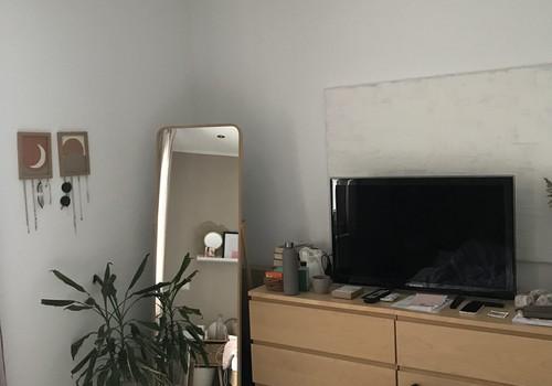 Schlafzimmer 1