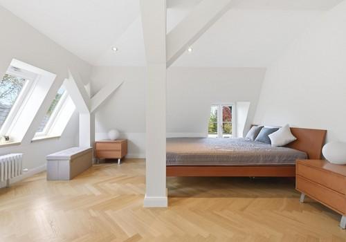 Schlafzimmer obere Ebene 