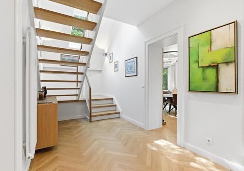 Treppe zum DG 