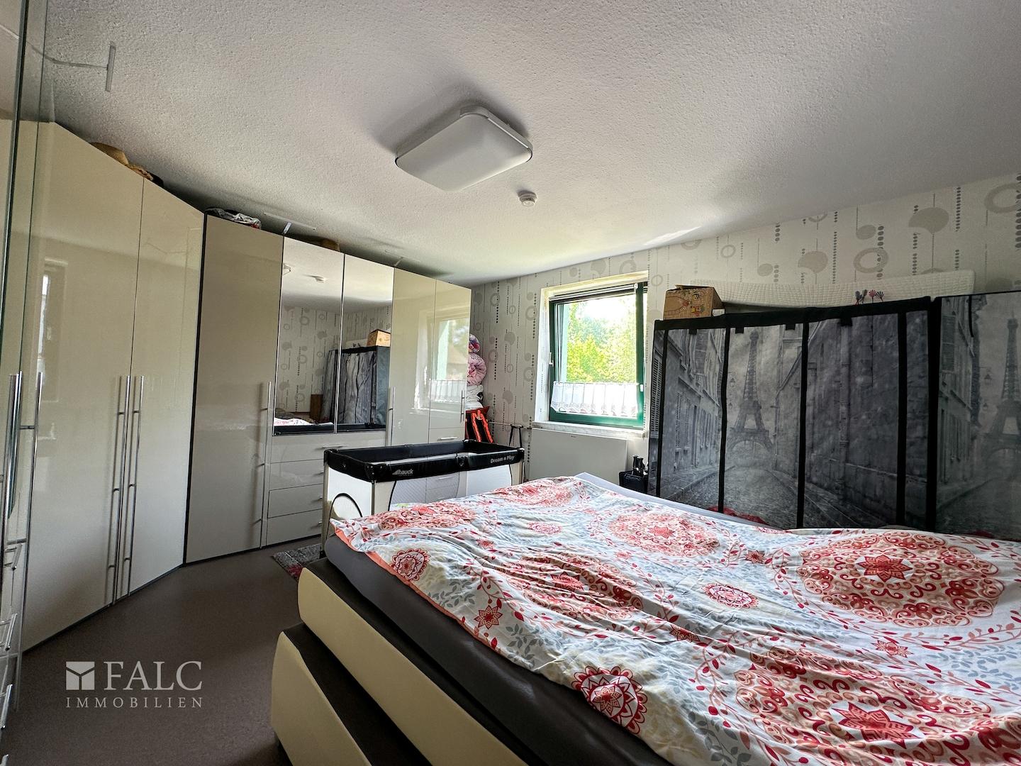 *Schlafzimmer EG