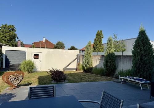 Garten nach Westen