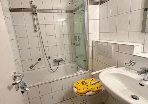 Hauptbadezimmer