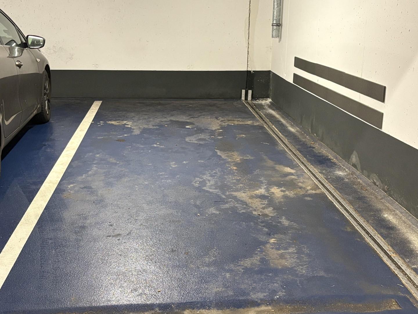 Parkplatz Tiefgarage 1 
