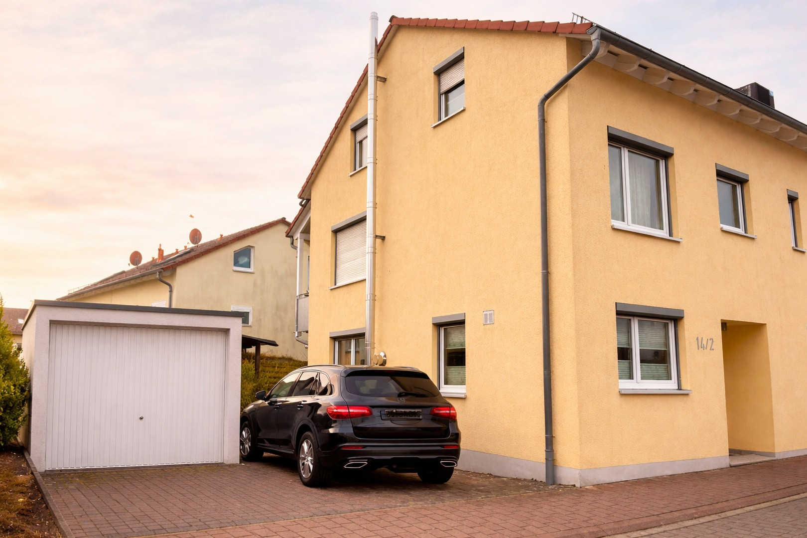 Frontansicht | Garage
