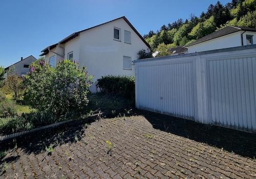 2 zusätzliche Garagen