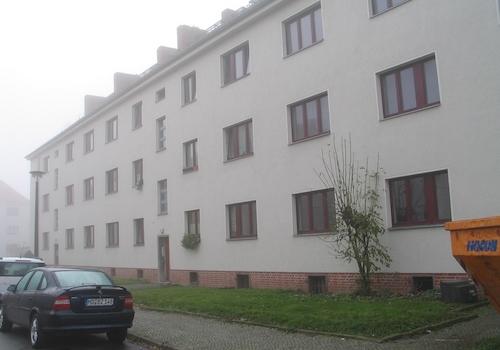 Front, Straße