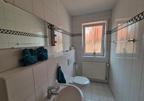 Duschbad EG