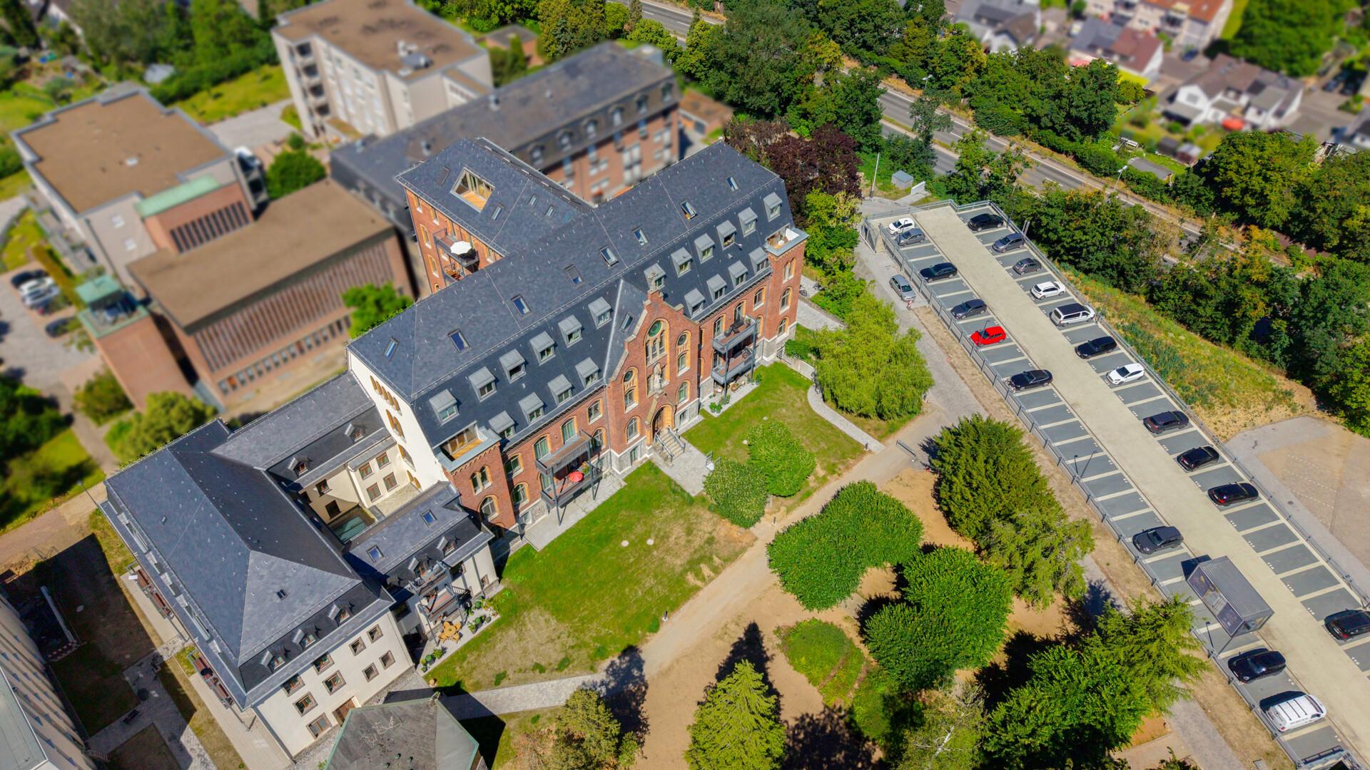 Vorderansicht Kloster