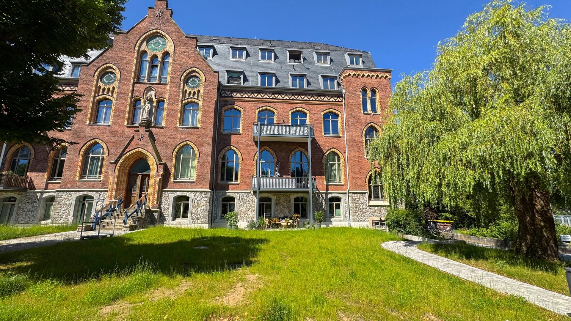 Historischer Eingangsbereich