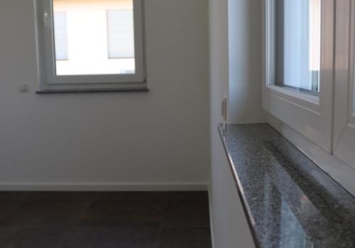 hochwertige Granitfensterbänke
