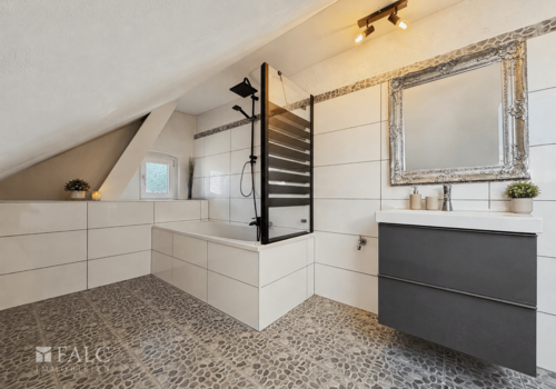 Badezimmer Dachgeschoss
