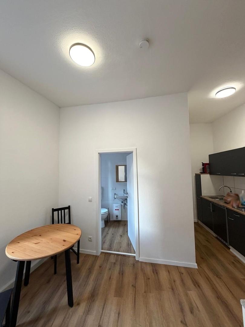 Blick aus Wohn-/Schlafzimmer