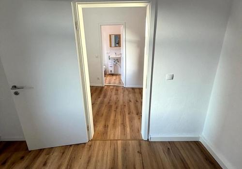 Blick aus Wohn-/Schlafzimmer