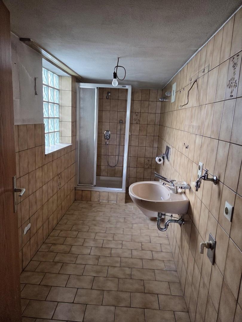 Badezimmer EG