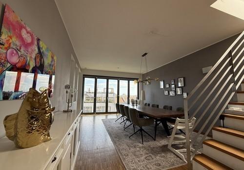 Living / Dining Area