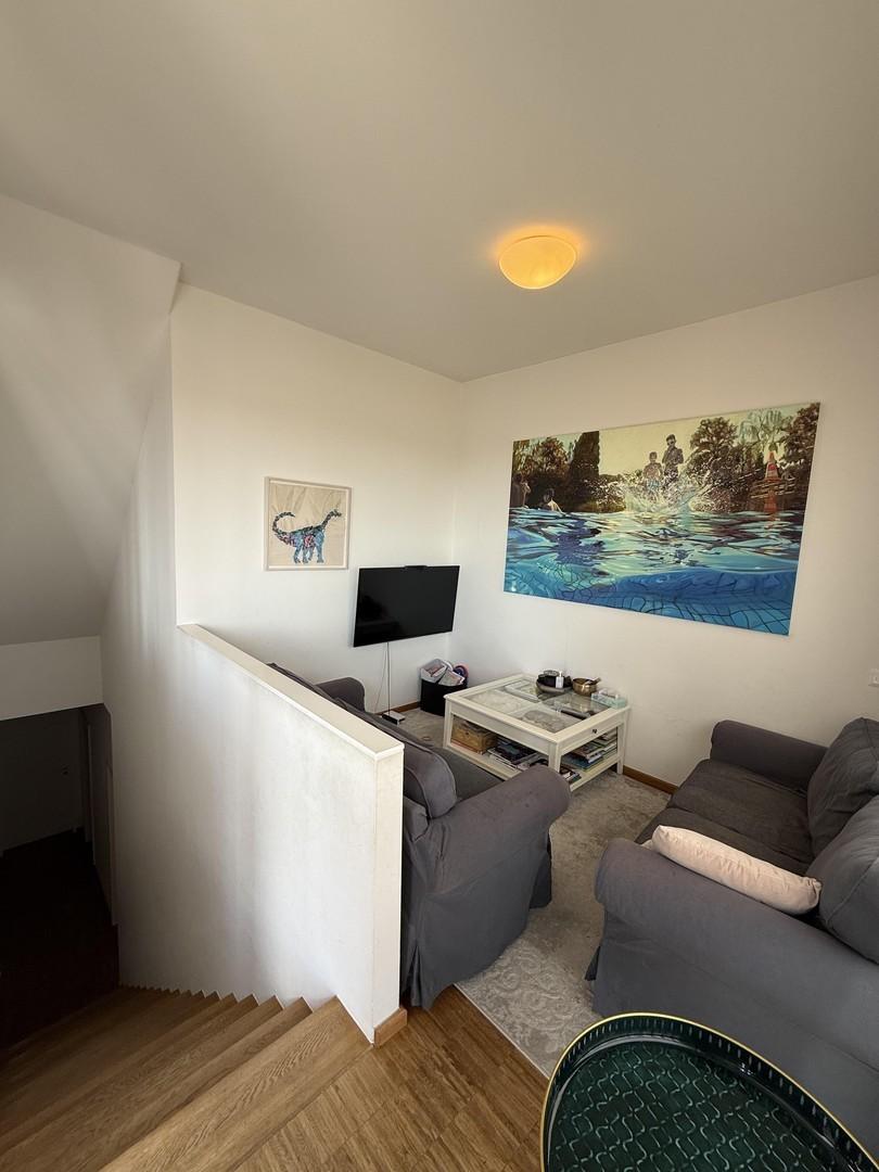 Cozy TV-Lounge