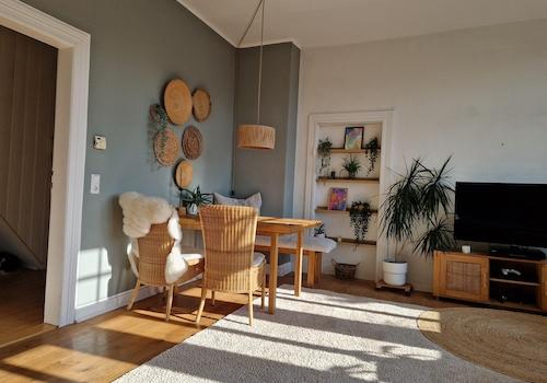 Wohnzimmer links