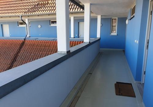 Laubengang/Wohnungseingang