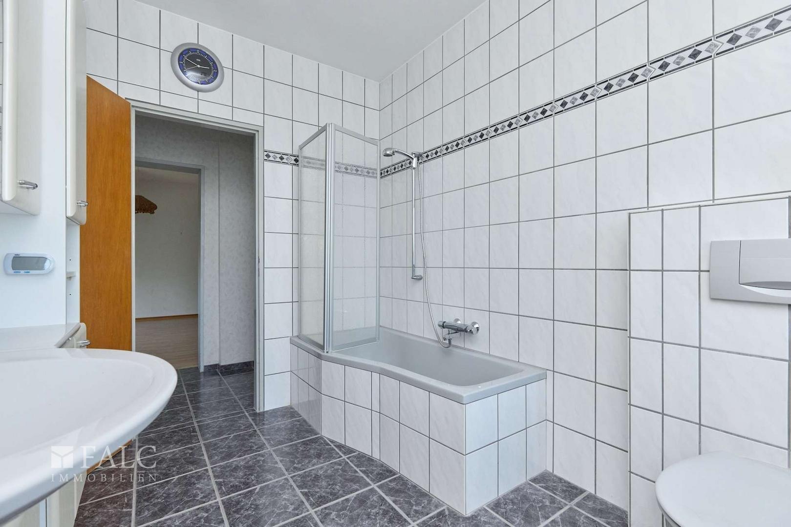 Ihr modernes Badezimmer