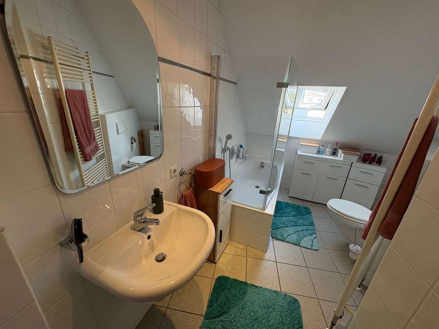 Badezimmer im DG