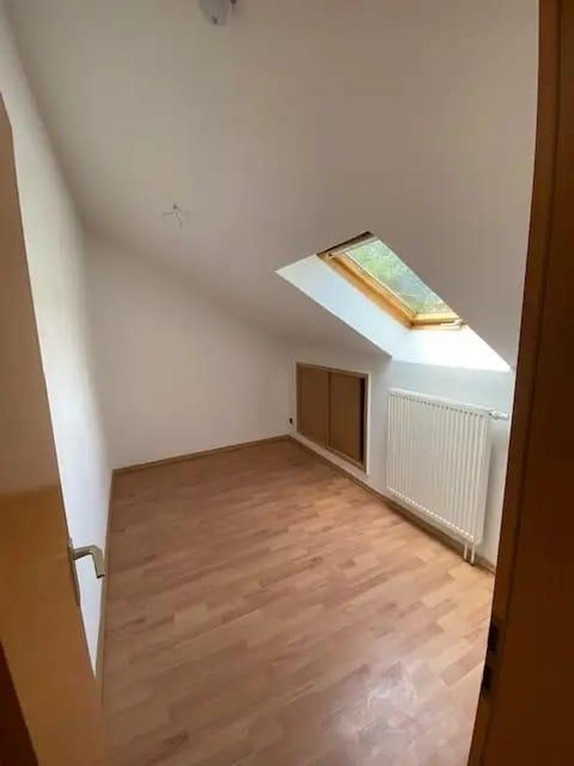 Kinder- oder Arbeitszimmer