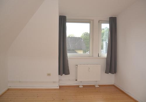 Wohnzimmer mit Fenster