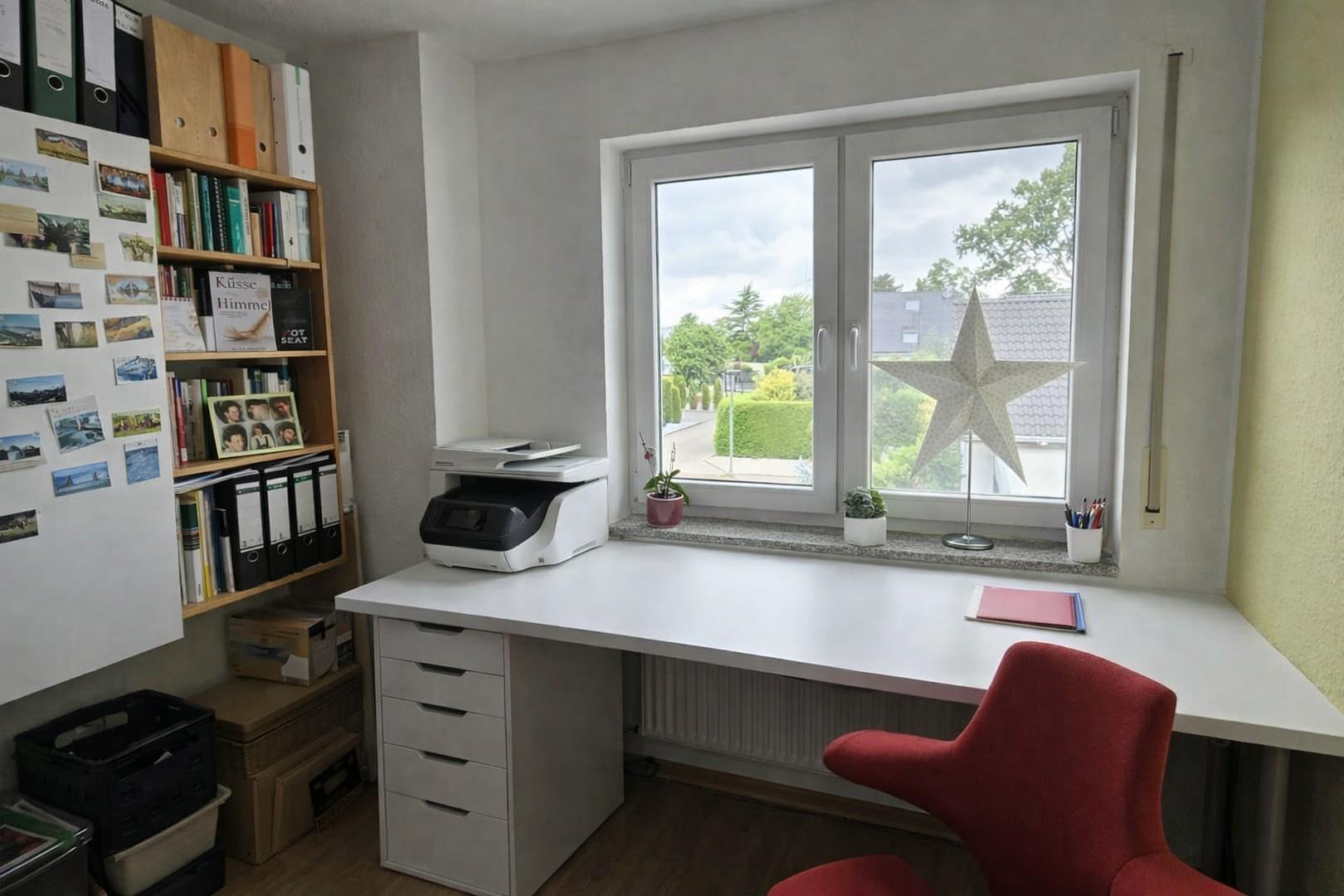 Homeoffice 2 (KI aufgeräumt)