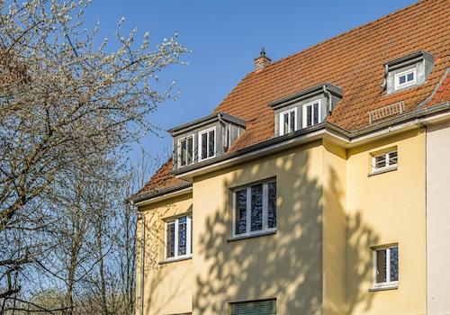 Mehrfamilienhaus | Blick zum Gebäude