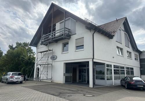 Hauptgebäude/Eingangsbereich