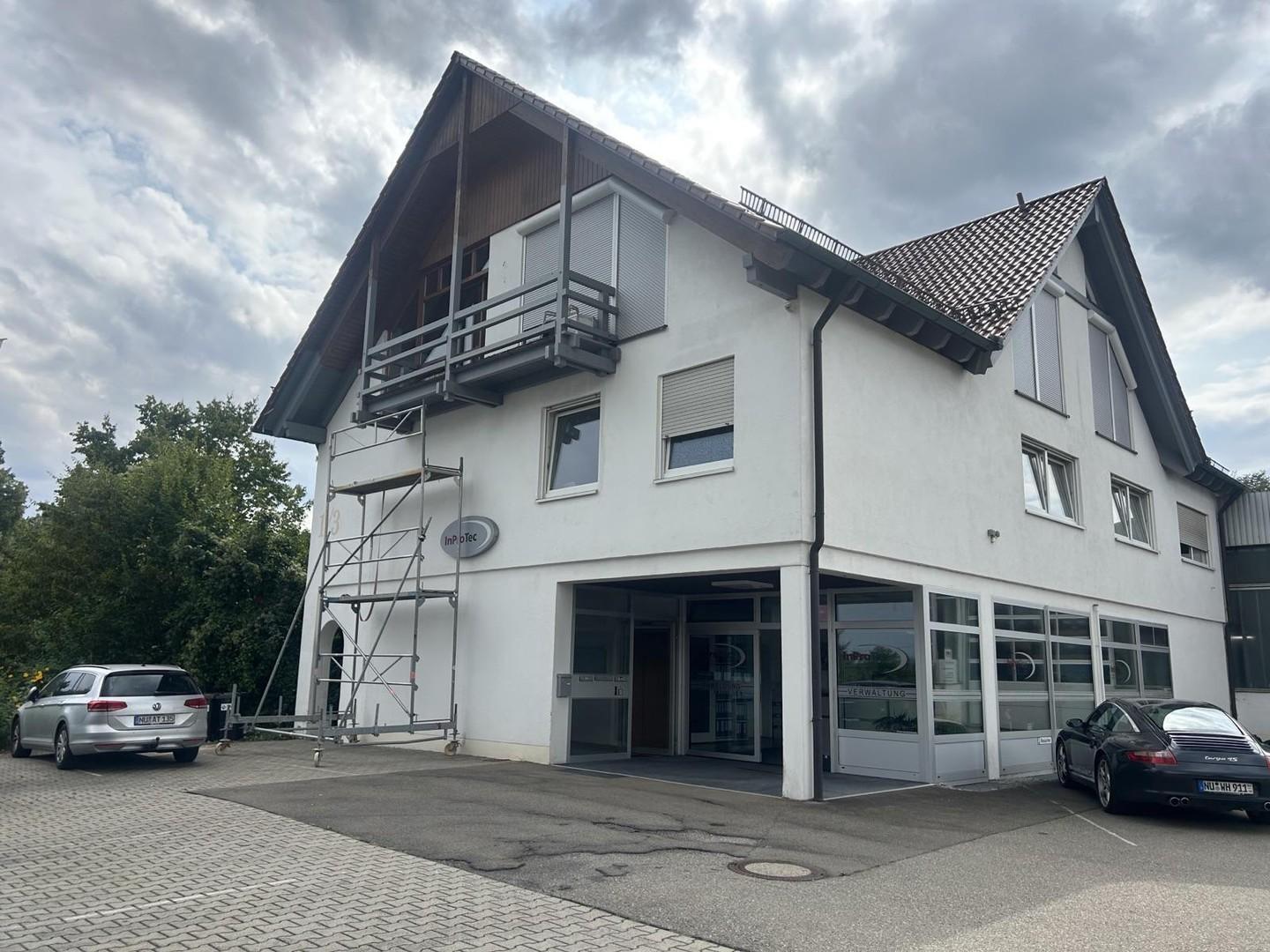 Hauptgebäude/Eingangsbereich