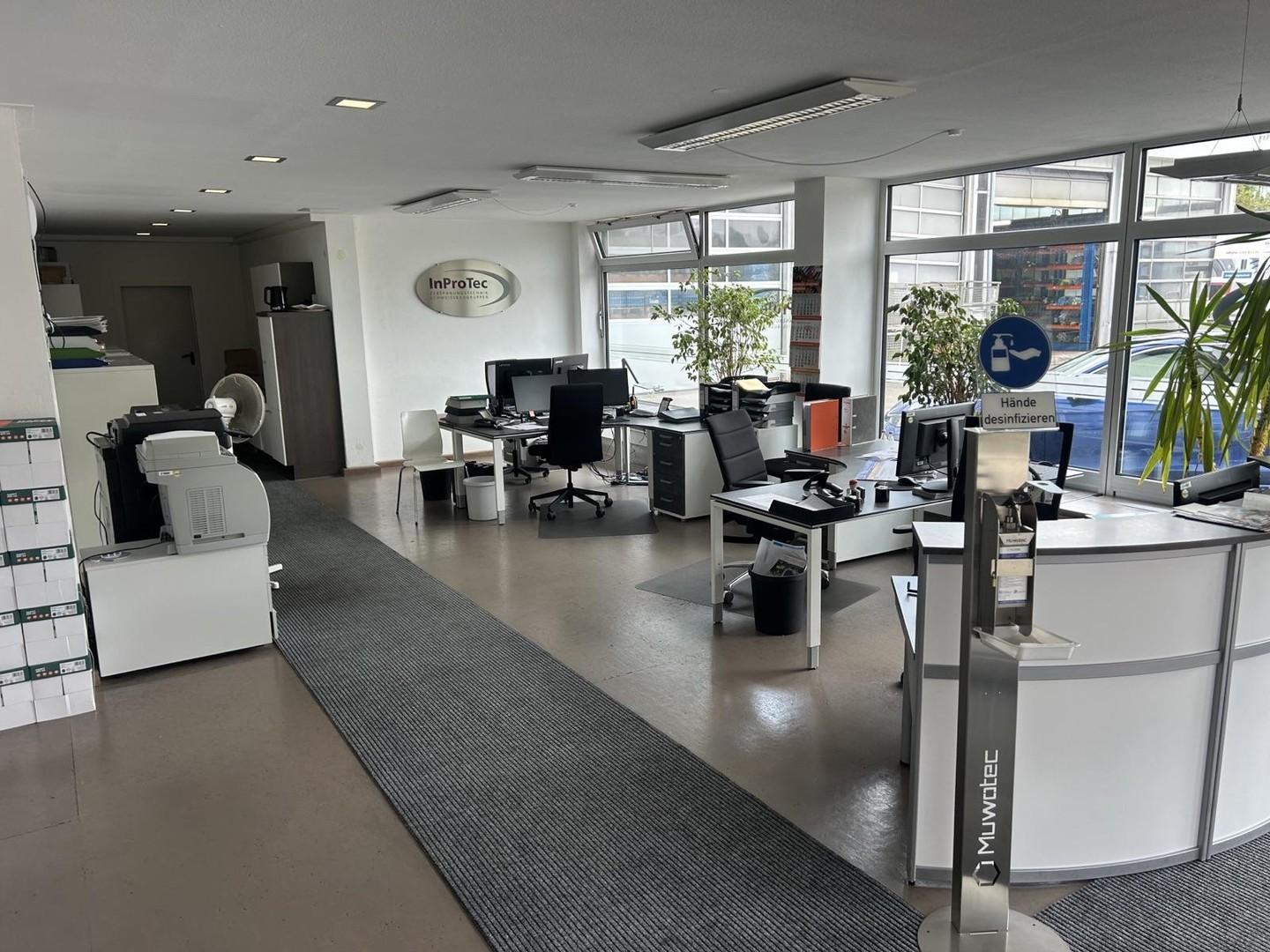 Empfang/Büro