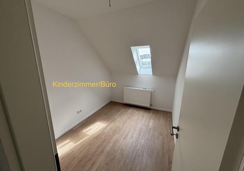 Kinderzimmer/Büro