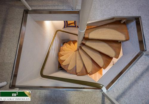DG Treppe runter