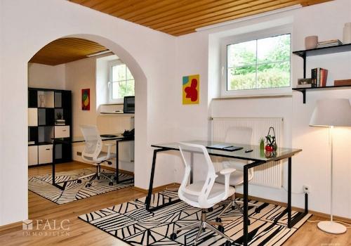 KG: Home-Office, KI bearbeitet