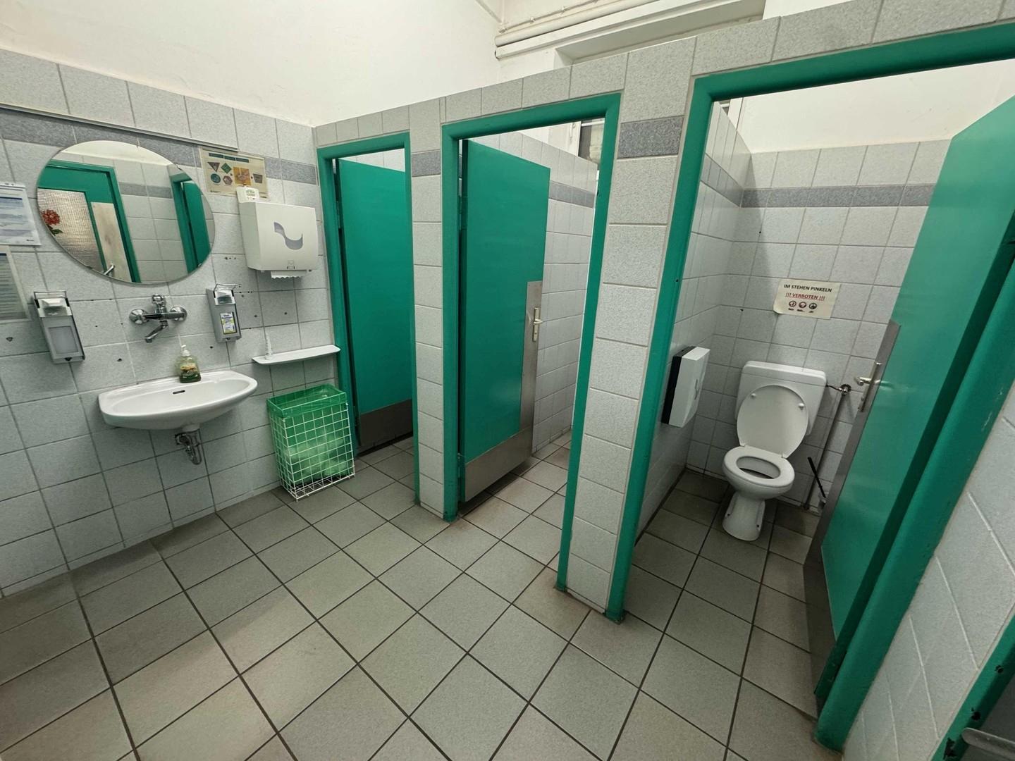 WC P