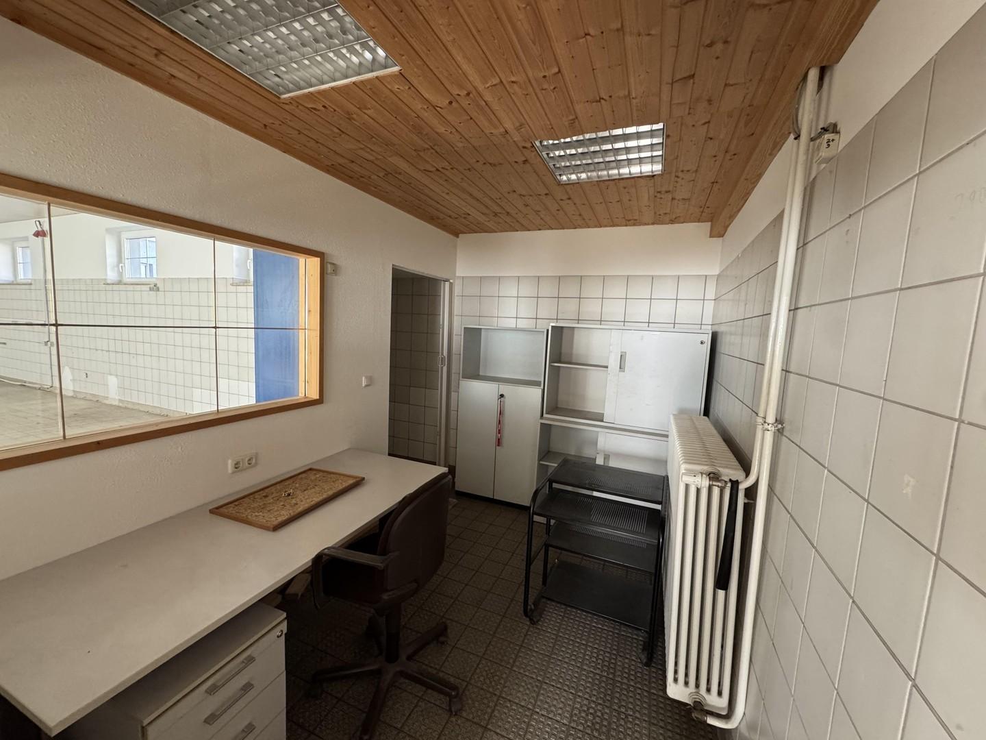 Büro 2
