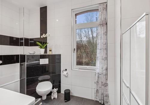 Wannenbad OG
