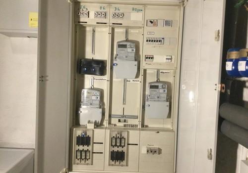 KG Kellervorraum Schaltschrank
