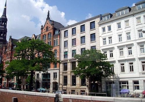 Straßenansicht 