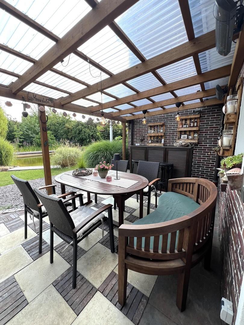 Terrasse mit Tresen