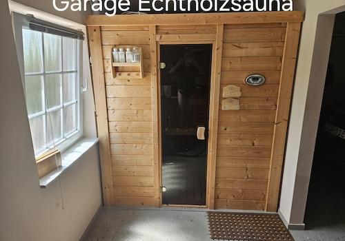 Echtholzsauna außen