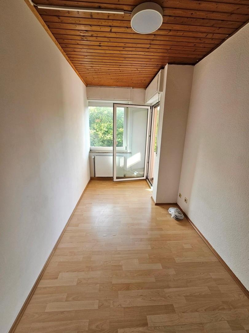klein Zimmer ca 9m²