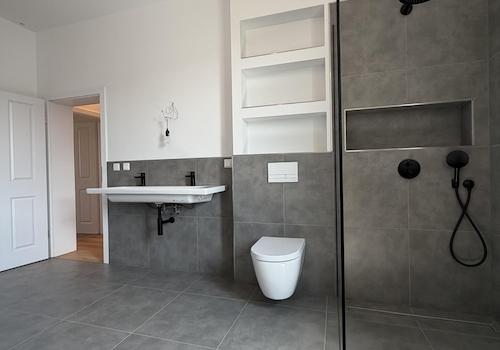 Badezimmer (Tageslicht)