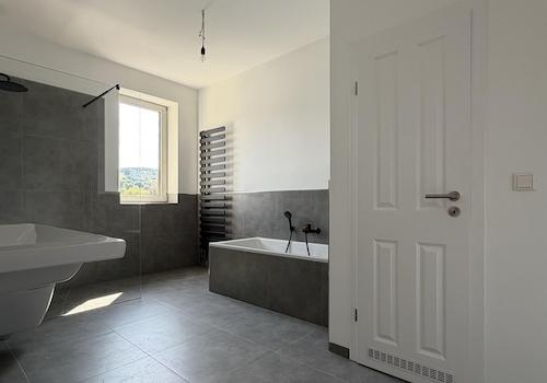Badezimmer (Tageslicht)