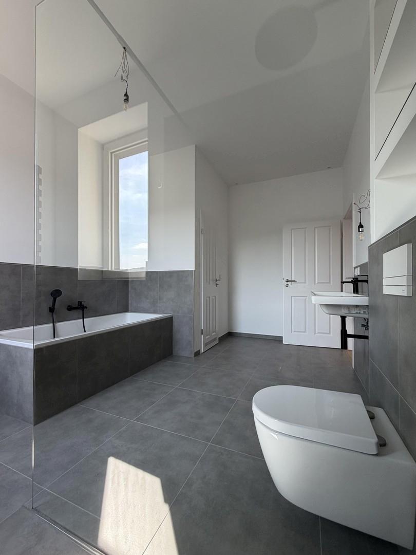 Badezimmer (Tageslicht)