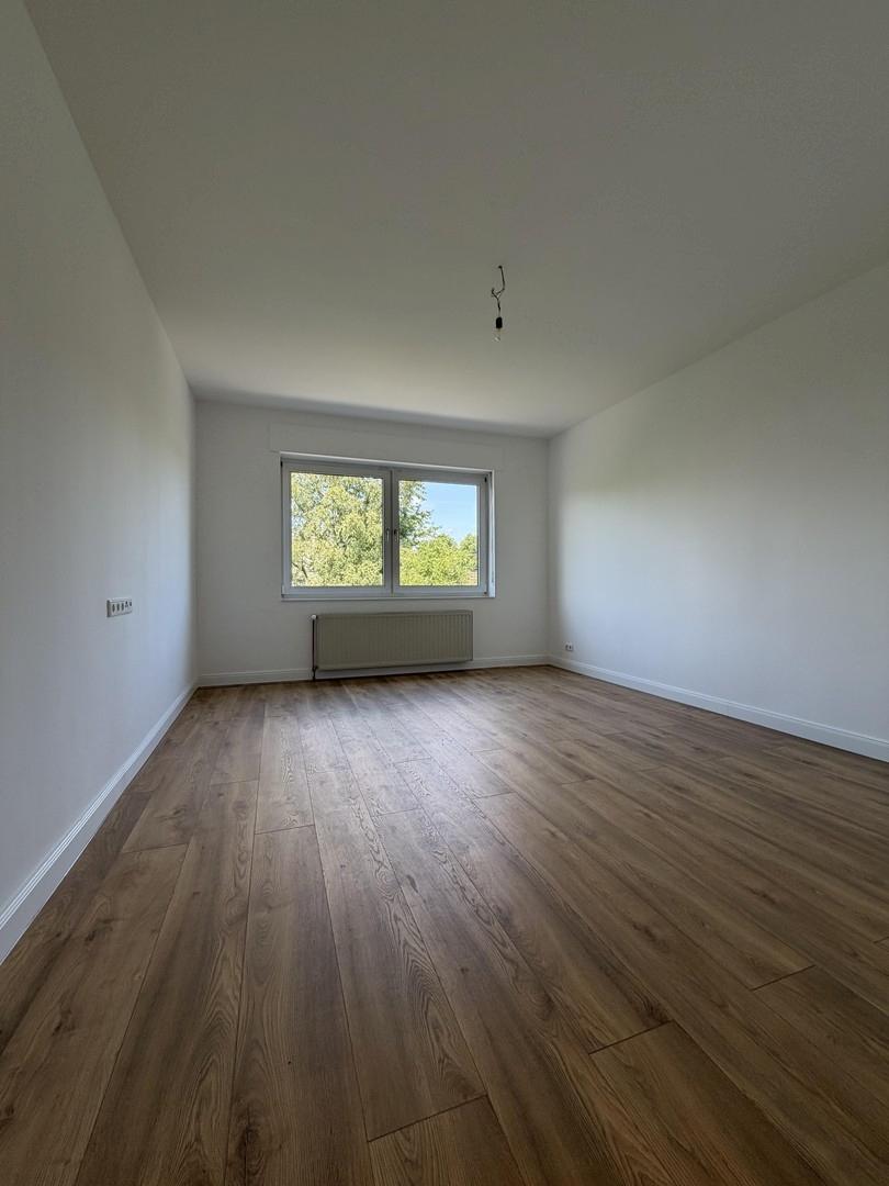 Zimmer 2 (bspw. Wohnzimmer)