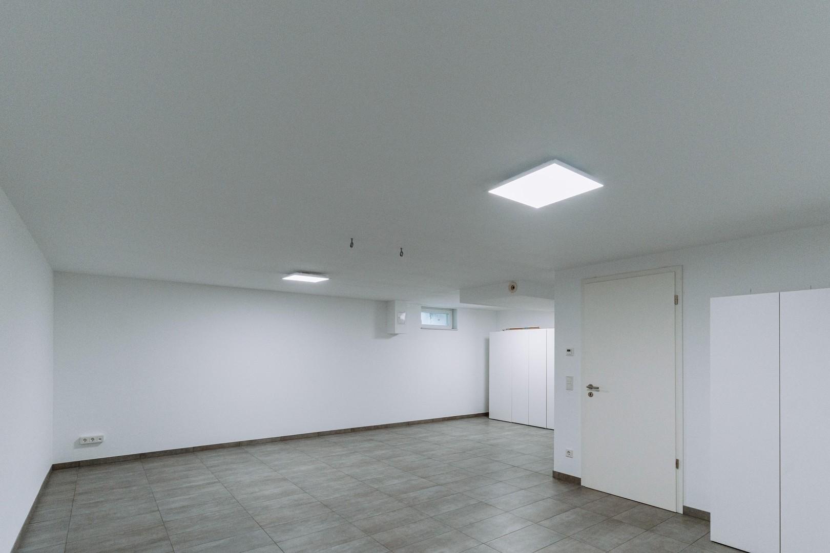 Mehrzweckraum KG Fensterblick