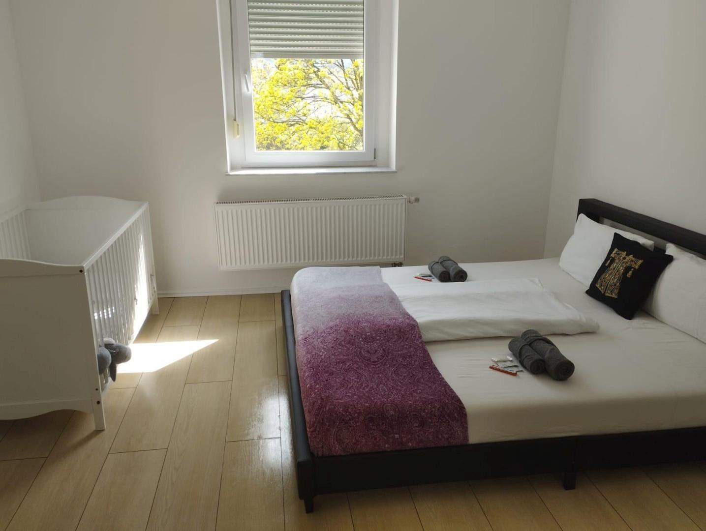 Schlafzimmer OG. 1