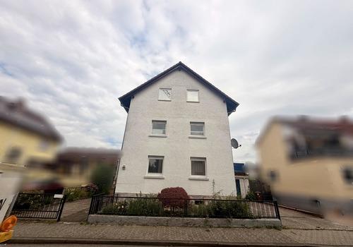 Straßenansicht